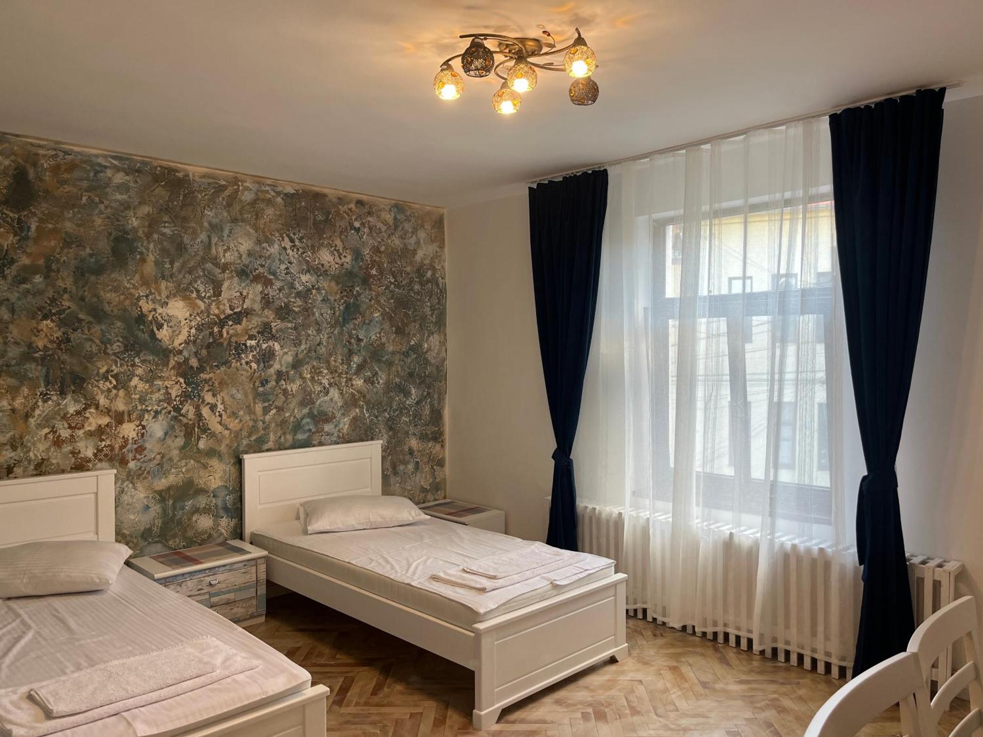 Casa Ciuc Hotel ซีบิว ภายนอก รูปภาพ